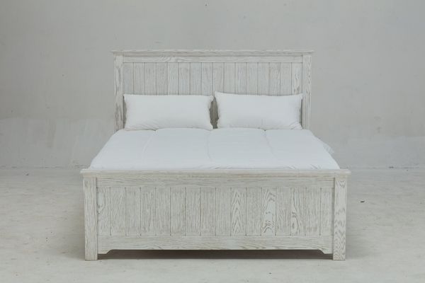 American White Beadboard Bed - American Oak collection